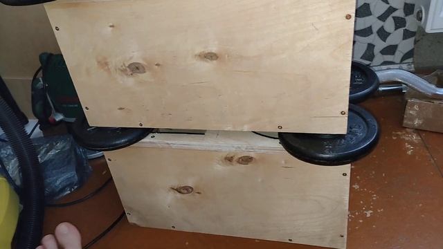 Переделал малышей с новой фанеры, объём внутри 15.7 литр смотреть онлайн