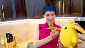 Суп для мамы капибары! 🥣😊 Готовим вместе с Машей Кап?