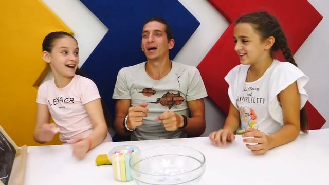 Смешные видео – Леди Баг в Челлендже Нарисуй и Отгадай! – Онлайн игры для детей.