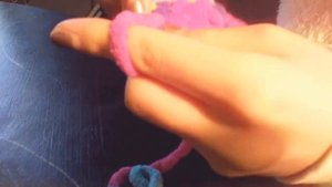 Шарф спицами узором резинка 2×2. Вязание спицами для начинающих.