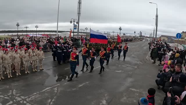 Парад  в честь 80-летия Великой Победы в городе Тарко-Сале ЯМАЛ