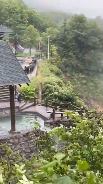 Горячие источники Дальнего Востока #shorts #курилы #итуру смотреть онлайн