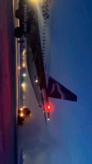 У летевшего из Харбина в Якутск Sukhoi Superjet 100 сработал да смотреть онлайн