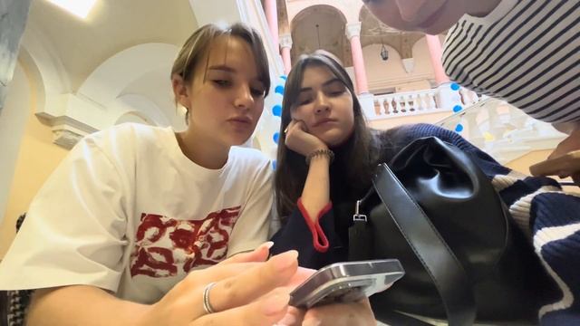 ВЛОЖИК#1: ЕДИМ И ОБСУЖДАЕМ ЕДУ смотреть онлайн