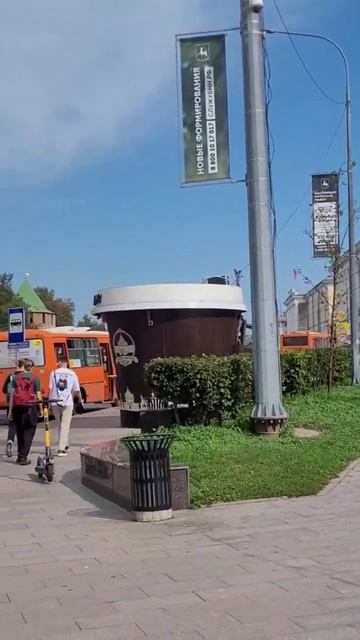 Козьма Минин памятник напротив кремля, Нижний Новгоро смотреть онлайн