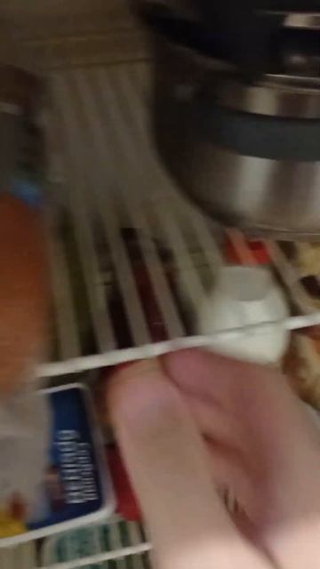 ЧТО У МЕНЯ ЛЕЖИТ В ХОЛОДИЛЬНИКЕ? смотреть онлайн