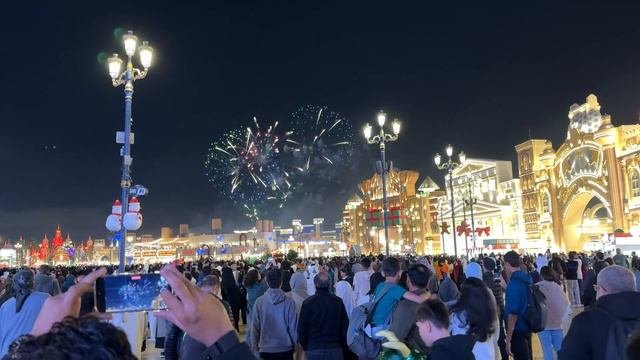 Рождество в Дубае. Как праздновали новый год 2025 в Эмир?