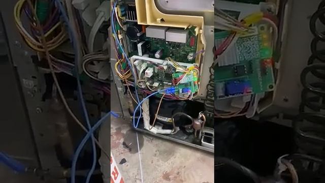 Обманка Toshiba GR-L40: мастер Виктор смотреть онлайн