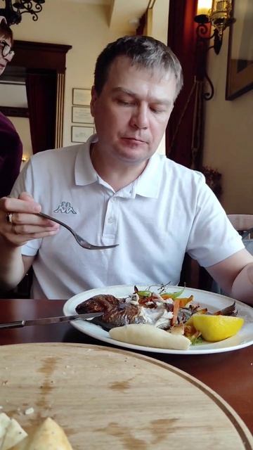 Обед в Маковце или муж и дорада.Люблю смотреть как муж