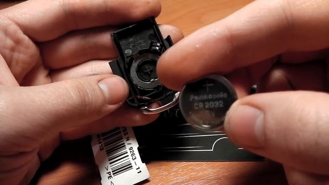 Замена батарейки в ключе VW, Skoda, AUDI Touareg смотреть онлайн