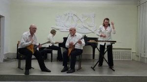 Шибаев Геннадий-балалайка,Гордеева Наталья-фортепиано.Полянцев Владимир-балалайка,Чайко Надежда