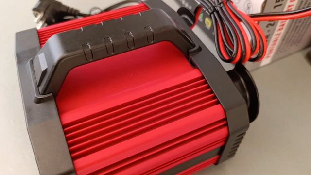 FOXSUR (12V/25A-24V/10A) FPT-250 - импульсное зарядное устройство, де смотреть онлайн