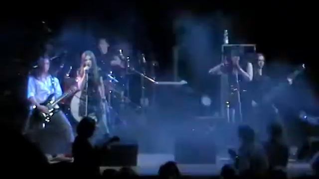 Охренненый голос у девки. группа Люксор смотреть онлайн