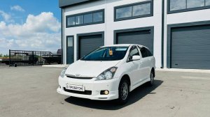 Toyota Wish, 2004 год