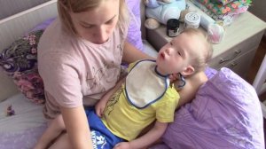 ГИГИЕНА особенного ребёнка/ Как чистим зубки, умываемся и купаемся! А ещё СПИМ НА СВЕЖЕМ ВОЗДУХЕ!