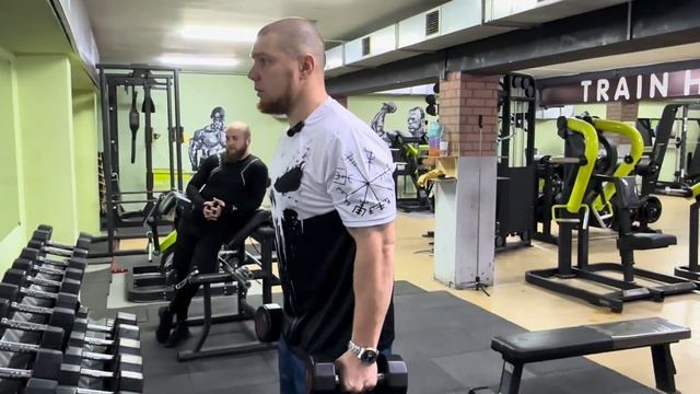 Как накачать руки? Тренировка на бицепс и трицепс / Суп
