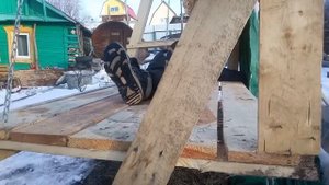 Садовые качели - лавка своими руками  Бюджетные, быстровозводимые, красивые. Как сделать самим.