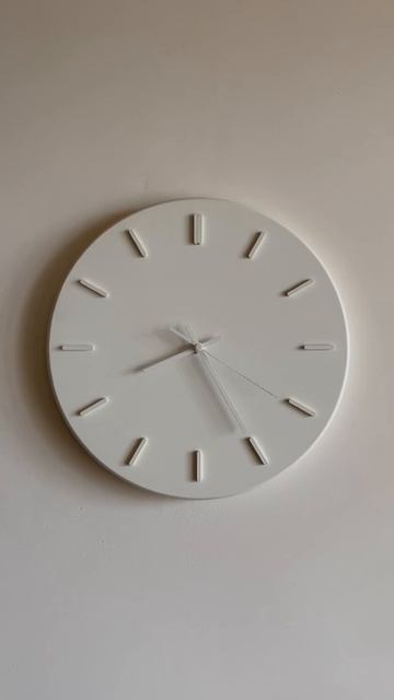 Часы настенные Голубь 30см с однотонными делениями смотреть онлайн