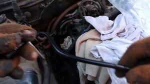 Установка патрубка дроссельной заслонки. Замена натя?