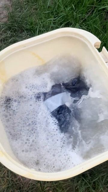 Стираю рабочую одежду. Стиральная машинка малютка смотреть онлайн