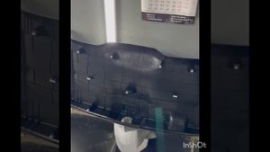 Как в хавале м6 поменять в задних фонарях лампы накали?