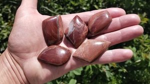 кабошоны из яшмы
