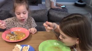 VLOG: Сложно ли быть особенной бабушкой