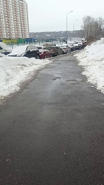 У каждой женщины есть два мужа смотреть онлайн