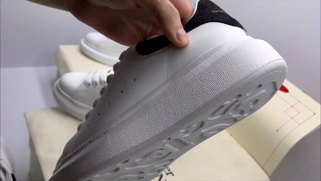 Обзор кед Alexander McQUEEN! Сравнение 2-ух качеств! смотреть онлайн