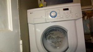 много пены стиральная машина отжим