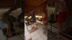 😶🌫️  Баня. 🫙 Банки. 🧼 Мыльный массаж. 🥬 Веничное