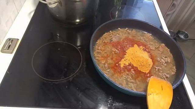 Спагетти Болоньезе. Заправка Knor, фарш Black Angus Мираторг и Роллтон спагетти. смотреть онлайн