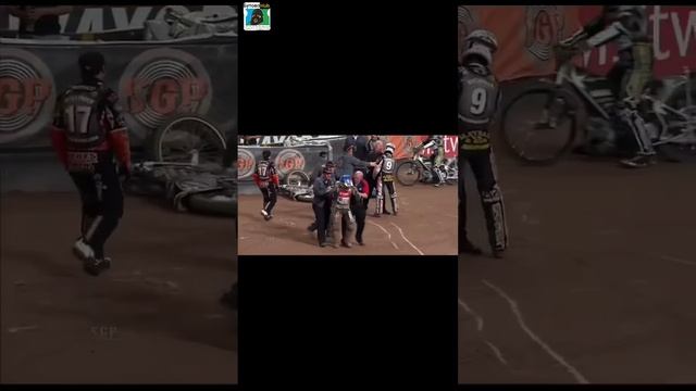 Сальто на мотоцикле,драка мотоциклистов огонь 🔥🔥🔥🎬🔥🎬🔥🔥🔥🔥🔥