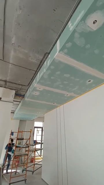 потолок и теневой зазор 13 апреля 2023 г. смотреть онлайн