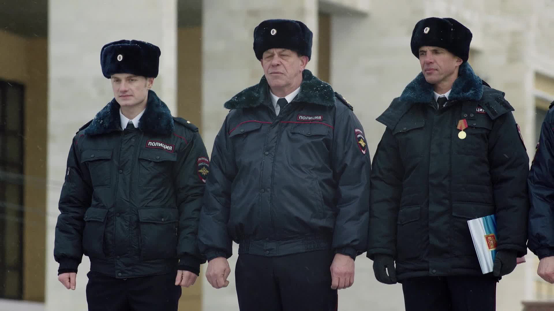 Жена полицейского, 1 сезон, 16 серия смотреть онлайн