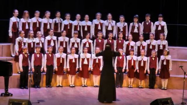 Выступление младшего концертного хора ДМШ 91