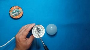 Тускло светит светодиодная лампа. Как починить