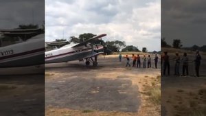 Запуск самолёта Ан-2