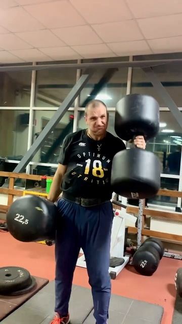 Качай бицуху. Гантели от Димона Клокова #гири #иванден? смотреть онлайн