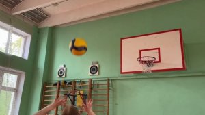 Волейбол. Верхний прием мяча