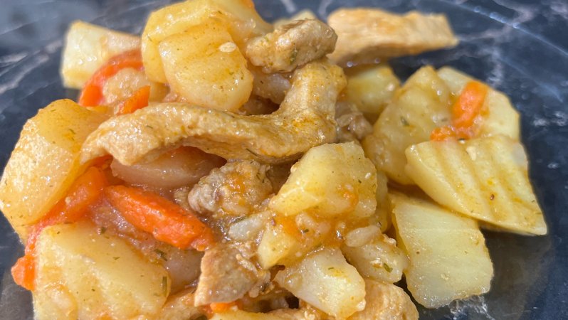 Картофель с мясом на ужин