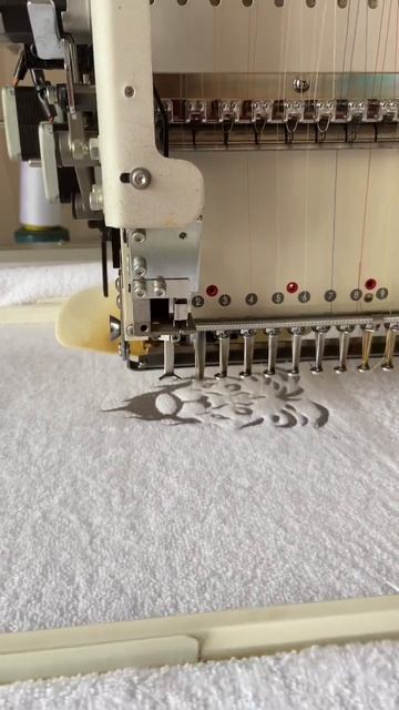 #вышивканазаказ #машинная #вышивка #шортс #шортсы #пода смотреть онлайн