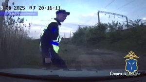 Питбайк под управлением подростка, не имеющего водительских прав, остановлен полицейскими Саратова