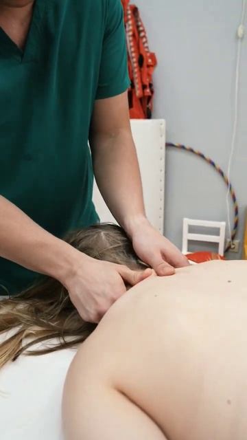 Массаж шейно-воротниковой зоны смотреть онлайн