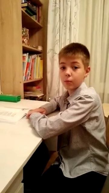 Страна Читающая - Сергей читает произведение С. Есенин смотреть онлайн