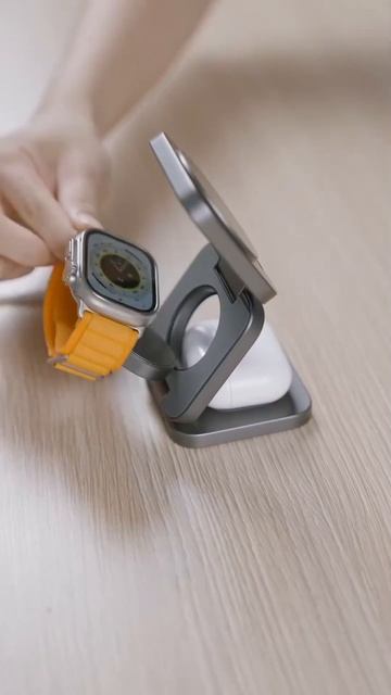 Недорогая компактная беспроводная зарядка #shorts #shortsvid смотреть онлайн