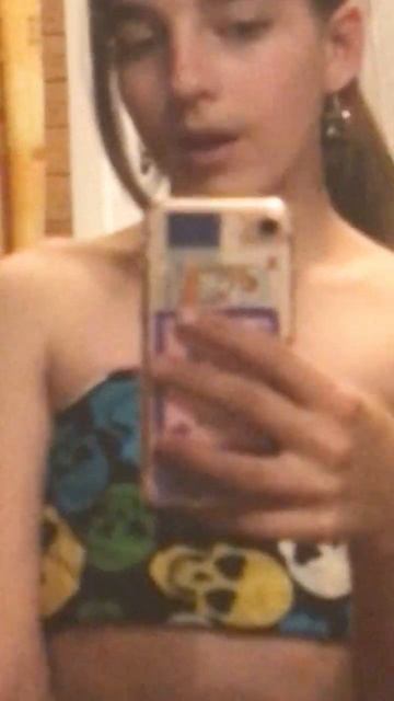 Зачем снимать в тик ток когда есть ютуб⁉️❤️🔥🫠🫧? смотреть онлайн