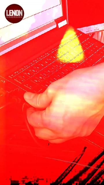 Рабочее место должно быть комфортным. Всем кино #LENONstudi смотреть онлайн