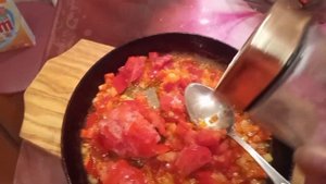 Фаршированный перец с очень вкусной заливкой.