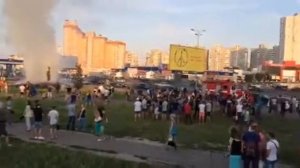 Как тушили забор на Позняках